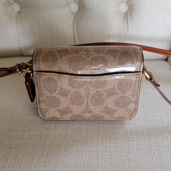 Coach Studio 12 Signature Canvas - Picture 7 of 16